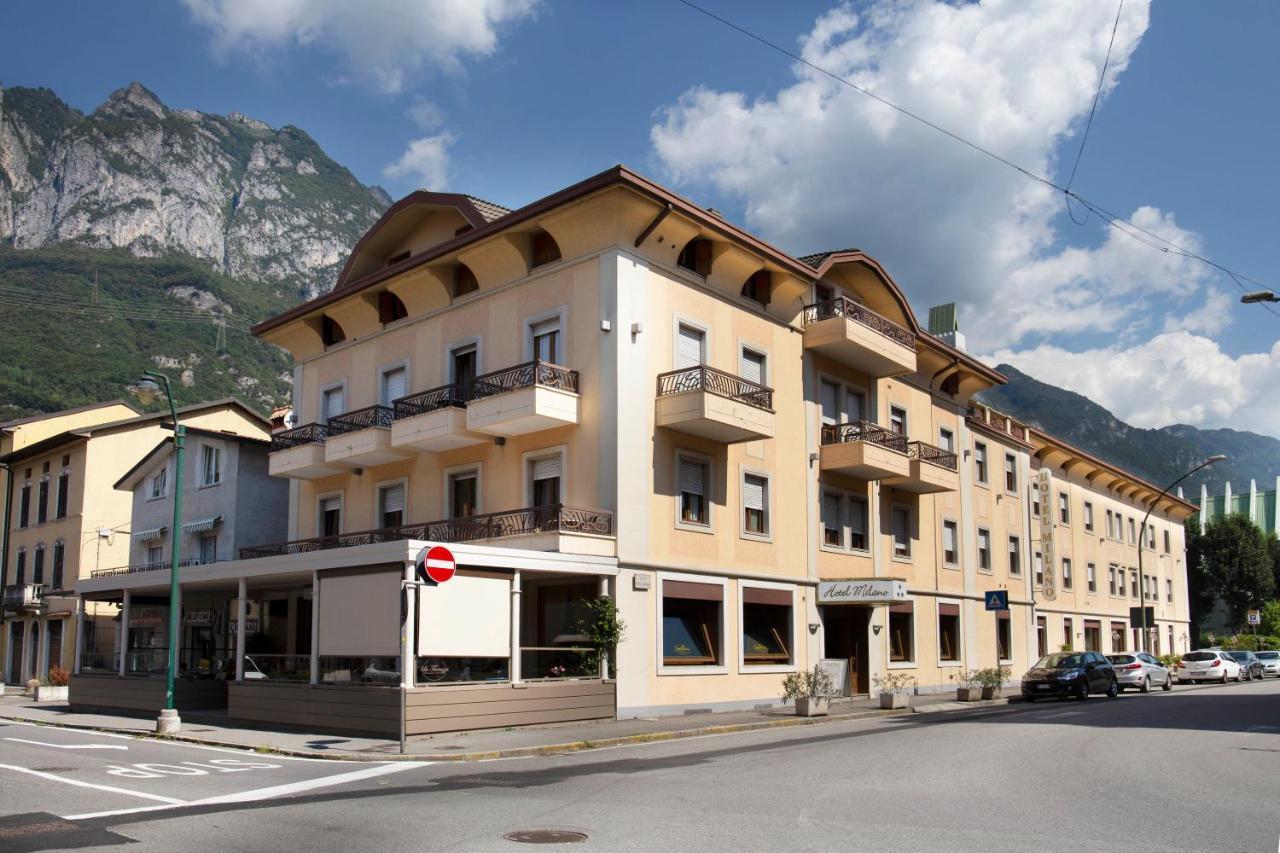 Albergo Milano Boario Terme エクステリア 写真