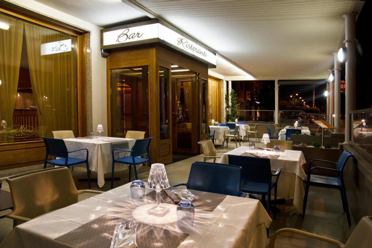 Albergo Milano Boario Terme エクステリア 写真